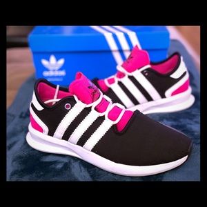 Women’s Adidas Originals